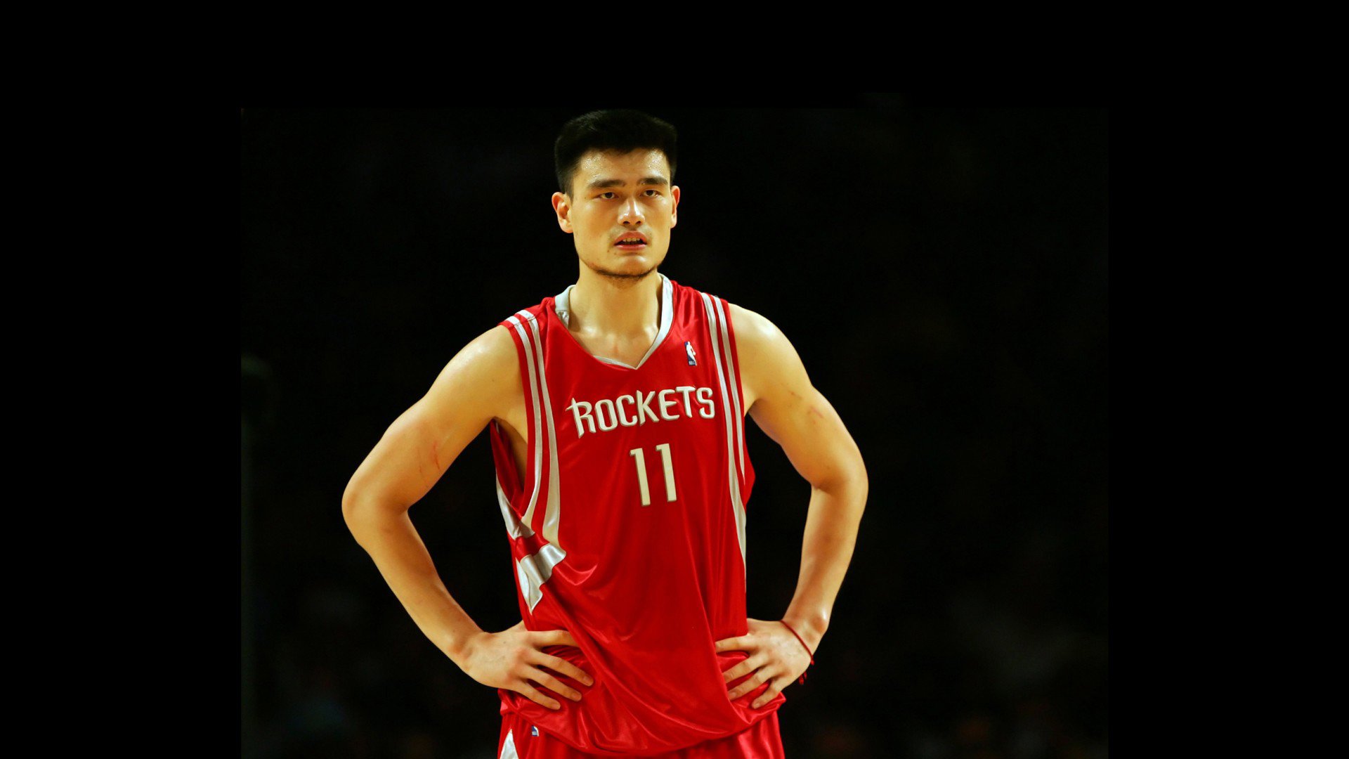 龙8头号玩家-赛点之战NBA季后赛焦点战！多特蒙德迎战山东泰山，小胜或上演